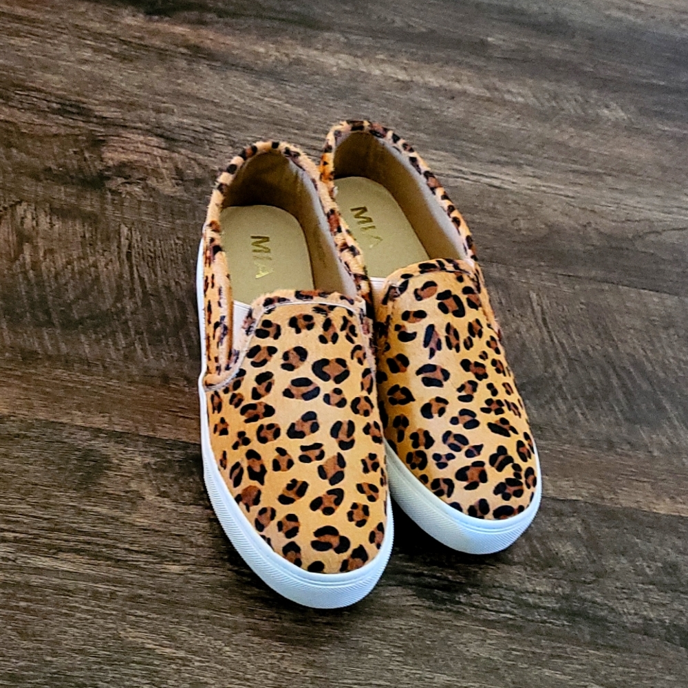 MIA Gracey leopard Sneakers